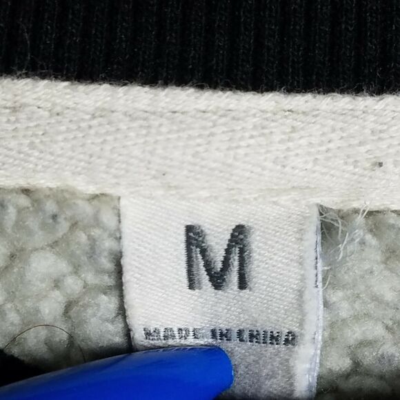 Niping Shidien Japanese Anime Sweatshirt Medium Heavyweight Sherpa Lined Sweater - Picture 8 of 12